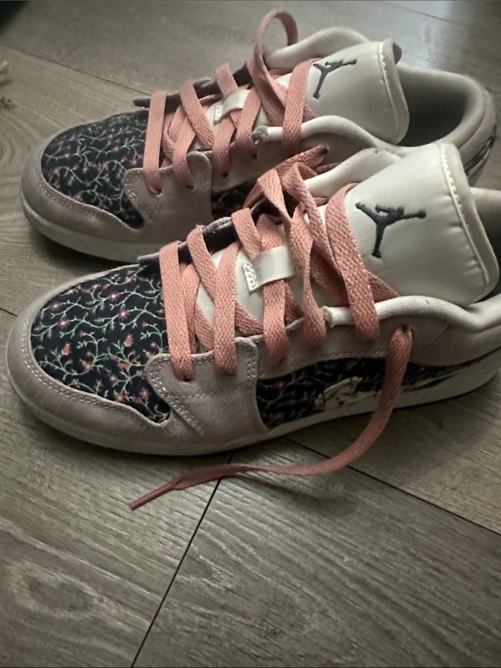 Nike Pink Floral Sneakers